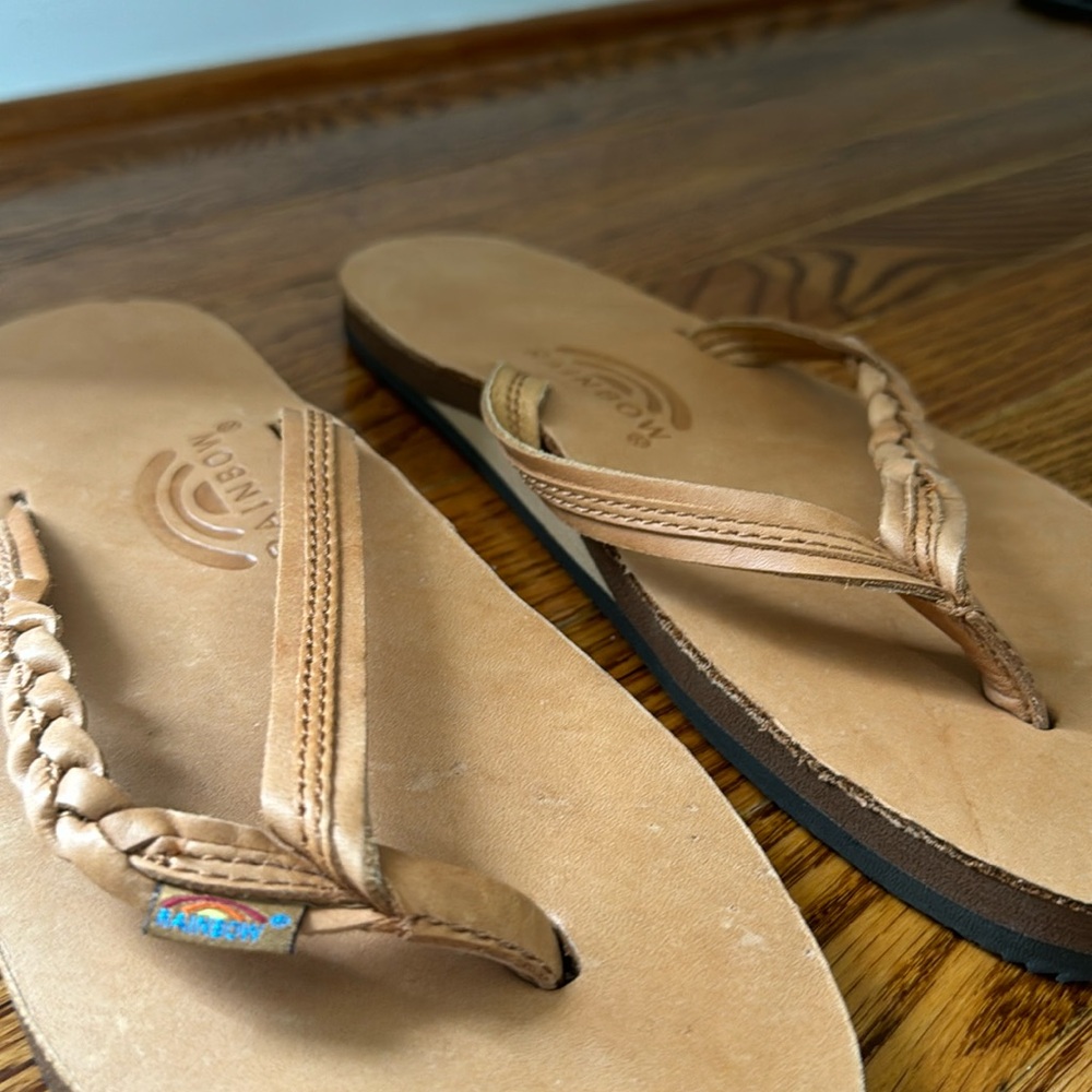 RAINBOW BRAND FLIPFLOPS